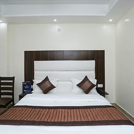 Oyo 11505 Hotel Classic Park Nueva Delhi Exterior foto